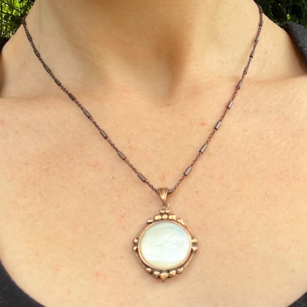 Unique white pendant copper necklace